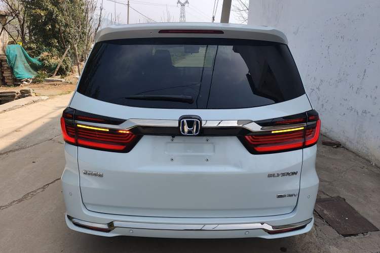 Used Honda Elysion 2024 2.0L eHEV Luxury Edition Rear