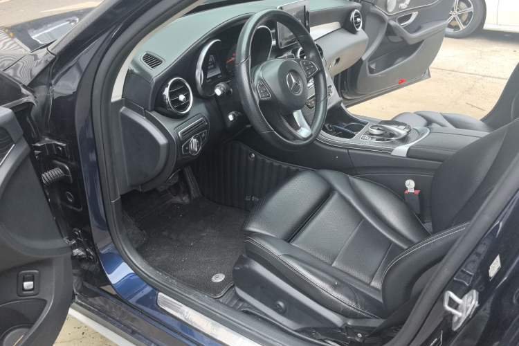 Used Mercedes-Benz C-Class 2017 Facelift C 200 L