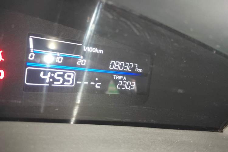 Used Honda Jade 2016 1.8L Automatic Comfort Elite Version 5 Seats