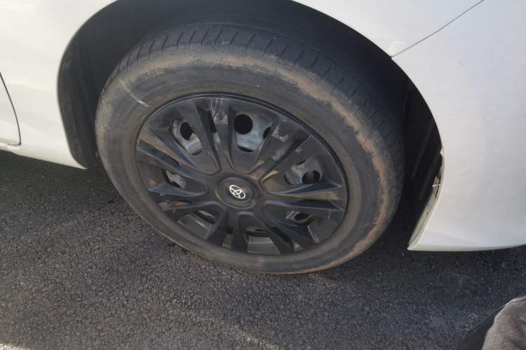 Used Toyota YARiS L Zhi Xiang 2017 1.5E CVT Dynamic Edition Right Front Wheel Hub