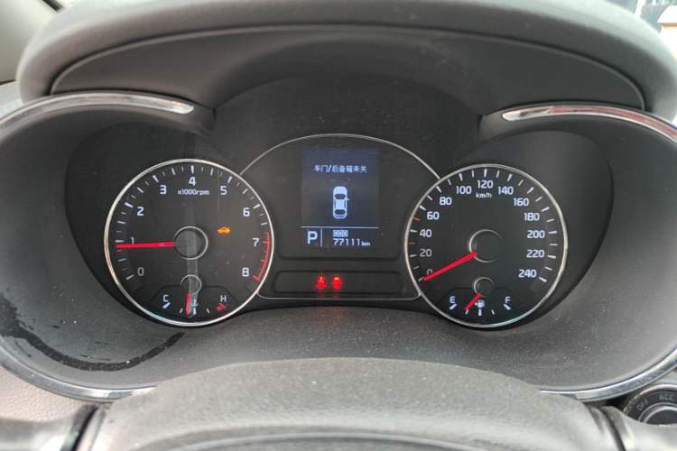 Used Kia K3 2015 1.6L Automatic GLS
