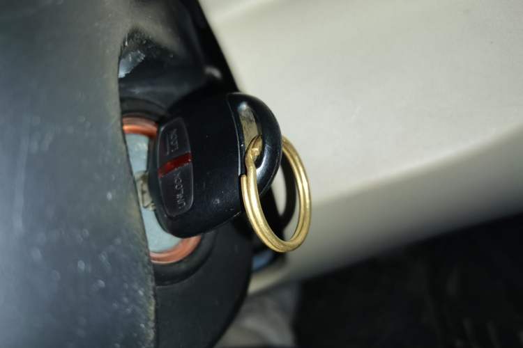 Used Mitsubishi Pajero Sport 2013 3.0L Automatic 4x4 Flagship Edition Vehicle Key