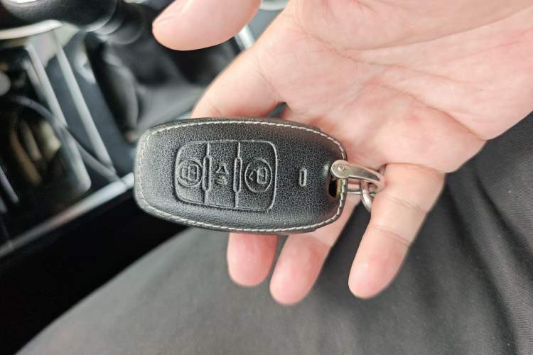 Used Haval H2 2018 Chuanxiang Edition Red Badge 1.5T Manual Two-Wheel Drive Fashionable Model Vehicle Key