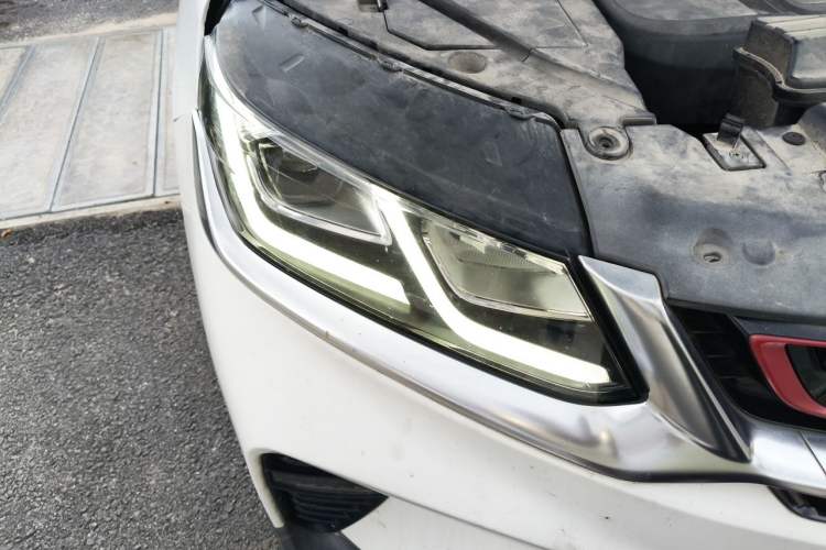 Used Geely Auto Coolray 2019 Sport Model 260T DCT Patrol China V Standard
