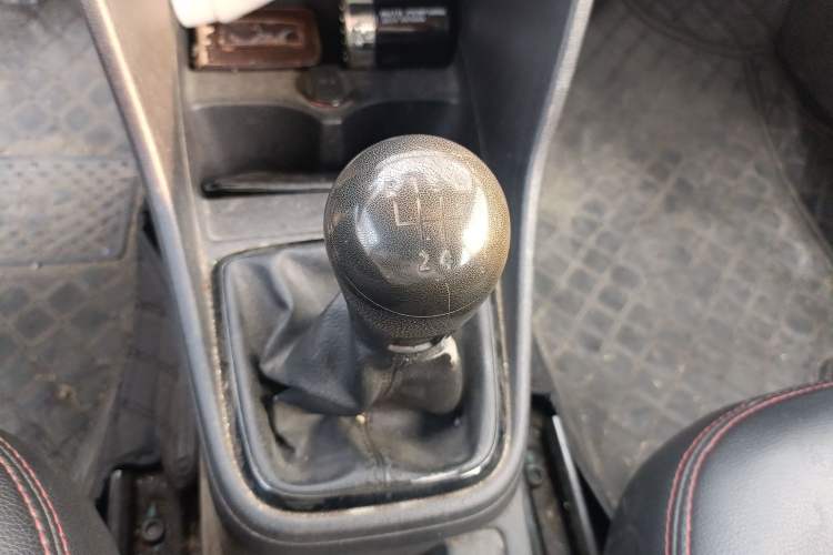 Used Volkswagen Jetta 2015 Value Edition 1.6L Manual Fashionable Style