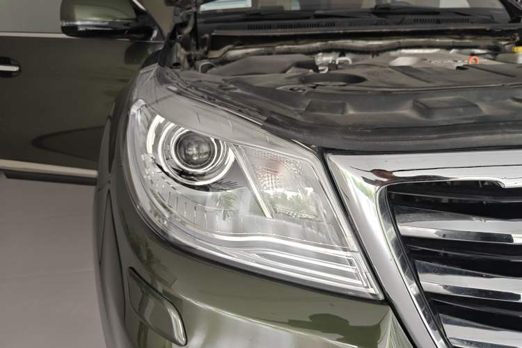 Used Haval H9 2015 2.0T Four-Wheel Drive Luxury 7-Seater
