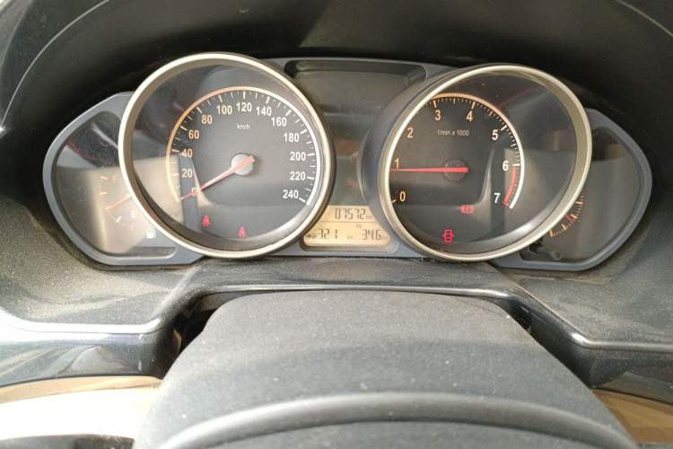 Used Brilliance H330 2013 1.5L Manual Comfort Model
