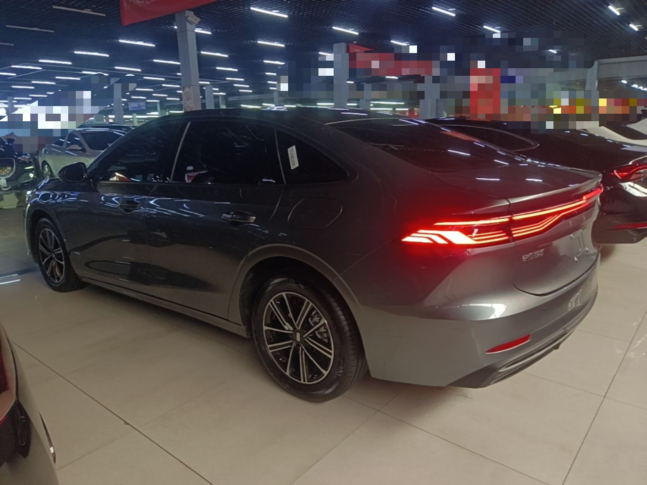 Geely Galaxy A7 2025 Model EM-i 70km Luxury Edition — снимка 4
