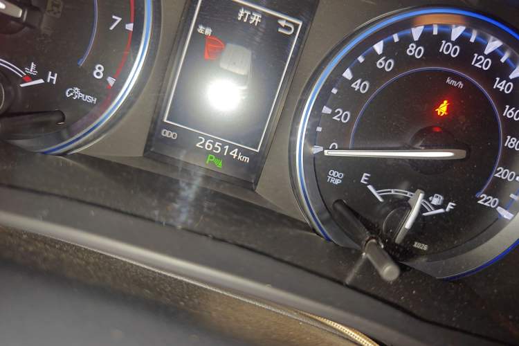 Used Toyota Highlander 2018 2.0T Four-Wheel Drive Knight Edition 7 Seats China VI Standard