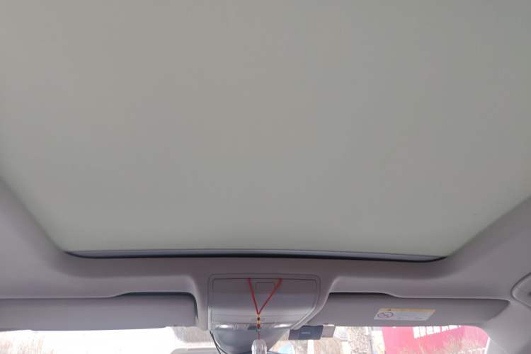 Used Volkswagen Tiguan L 2023 330TSI Automatic Two-Wheel Drive R-Line Enjoyment Edition