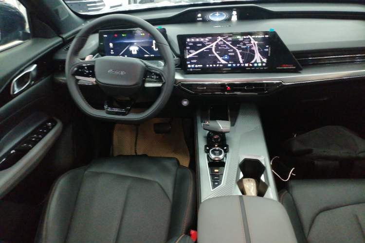 Used CHANGAN OSHAN Z6 2022 Blue Whale 1.5T DCT Smart Edition Urban Version Steering Wheel