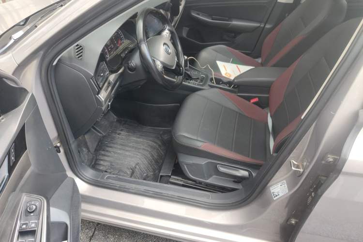 Used Volkswagen Bora 2019 Revised Version 1.5L Automatic Comfort Edition China V Standard Driver Seat