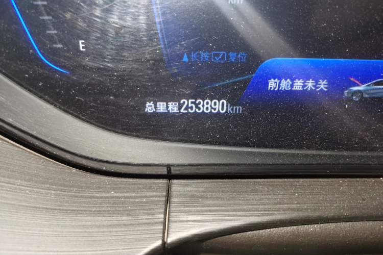 Used Buick Velite 6 2020 Plug-in Hybrid Connected Fashion Model Odometer Close Up