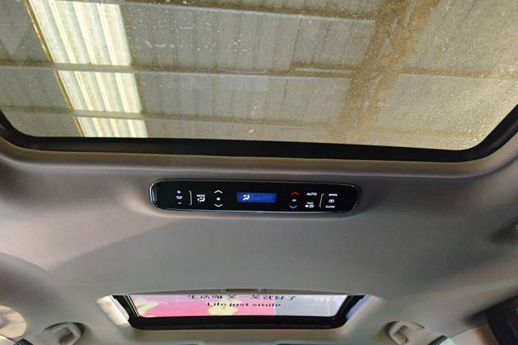 Used Honda Elysion 2019 2.0L Hybrid Comfort Edition
