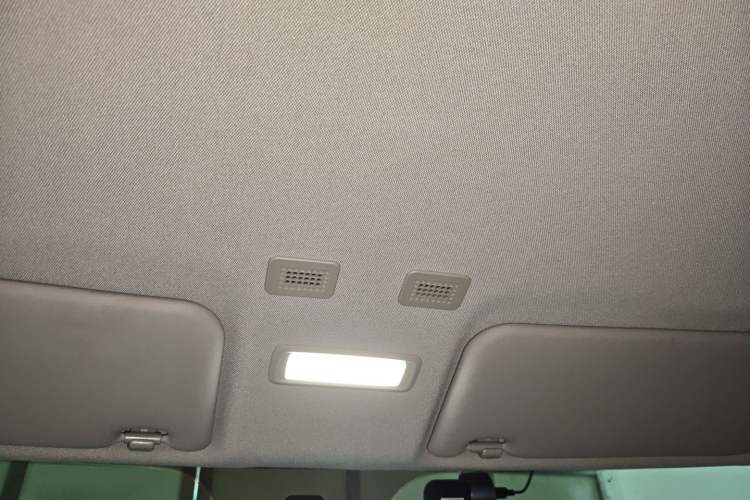 Used Geely Galaxy Panda 2023 Panda Mini 200km Endurance Bear
