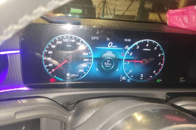 Used Mercedes-Benz A-Class 2022 Revised Version A 200 L Sport Sedan Fashionable Style