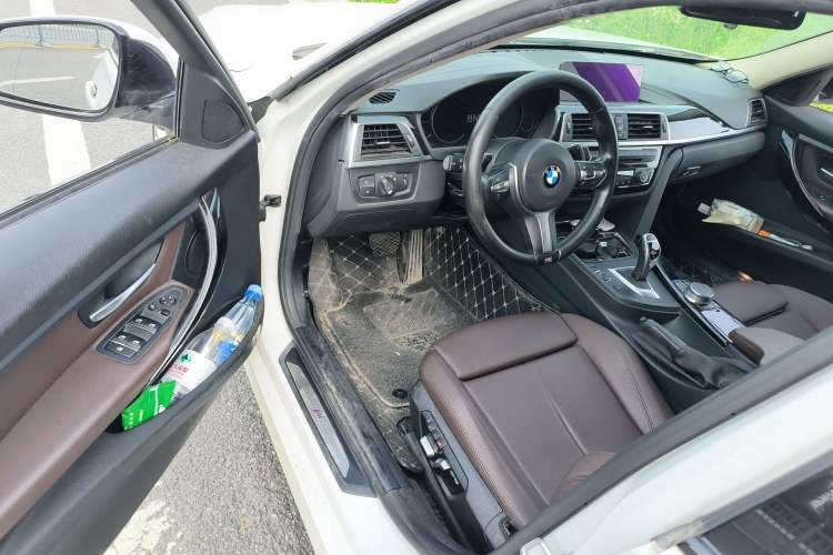 Used BMW 3 Series 2018 320Li Leading Model M Sport Package
