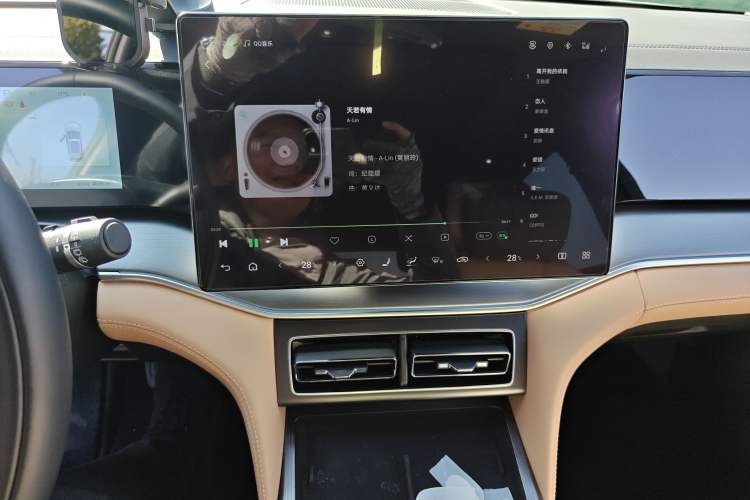 Used BYD Song L DM-i 2024 160km Beyond Edition
