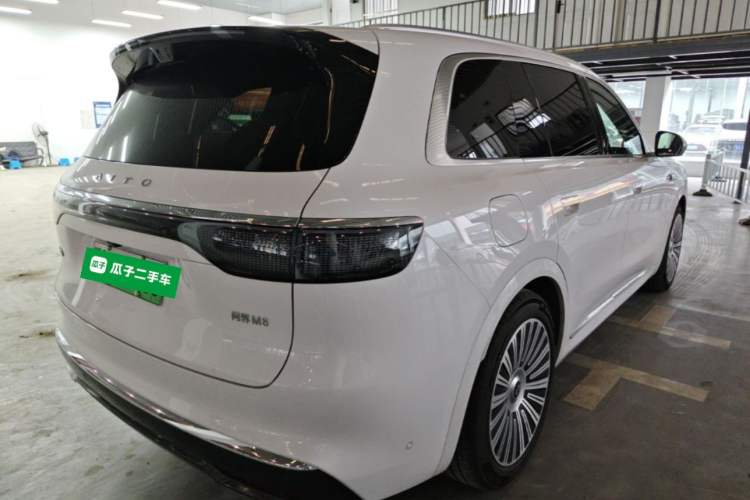 Used Hima AITO M8 2025 Extended-Range Ultra Version 53.4 kWh 6-Seater Edition
