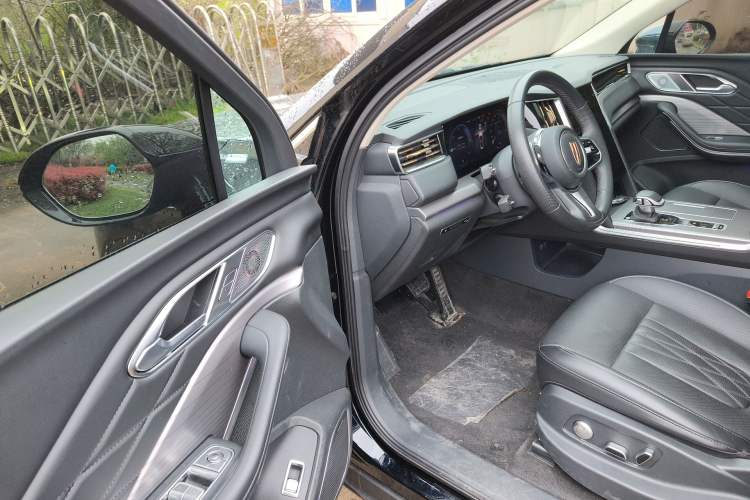 Used Hongqi HS7 PHEV 2024 2.0T PHEV Four-Wheel Drive Flagship Edition 6 Seats