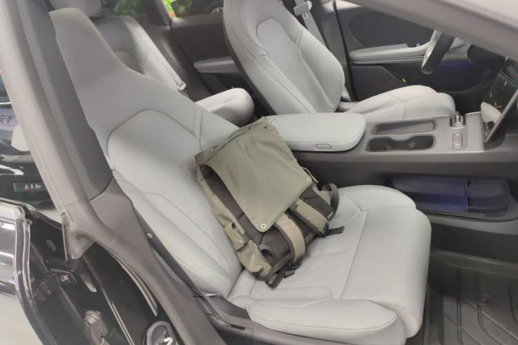 Used Nio ET5T 2024 75kWh Touring Right Front Seat