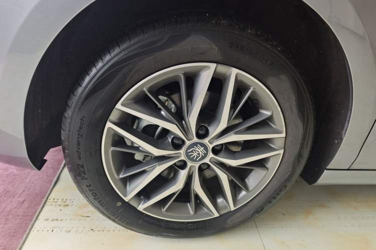 Used BYD Qin PLUS 2024 Honor Edition EV 420KM Leading Model