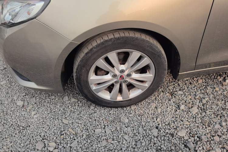 Used Roewe 360 2015 1.5L Automatic Luxury Edition