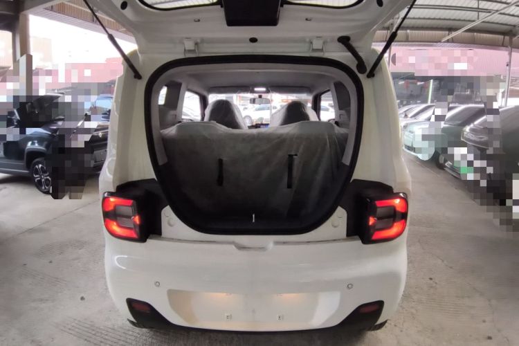 Used Geely Galaxy Panda 2024 Panda Mini 200km Endurance Bear Trunk