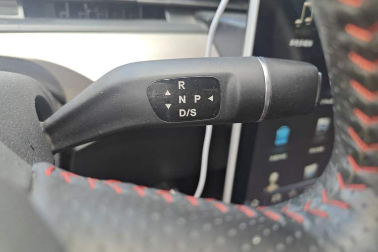 Used NETA V 2021 Standard Range Entertainment Version – Upgraded Model