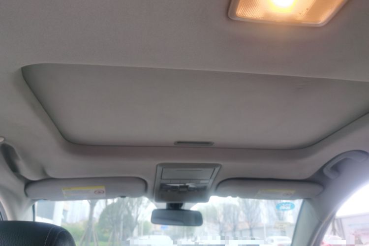 Used Chevrolet Captiva 2012 2.4L 4x4 Flagship Edition 7 Seats