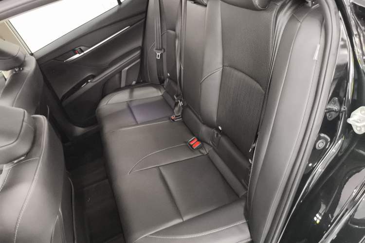 Used Toyota Camry 2024 Dual-Engine 2.5HG Prestige Edition
