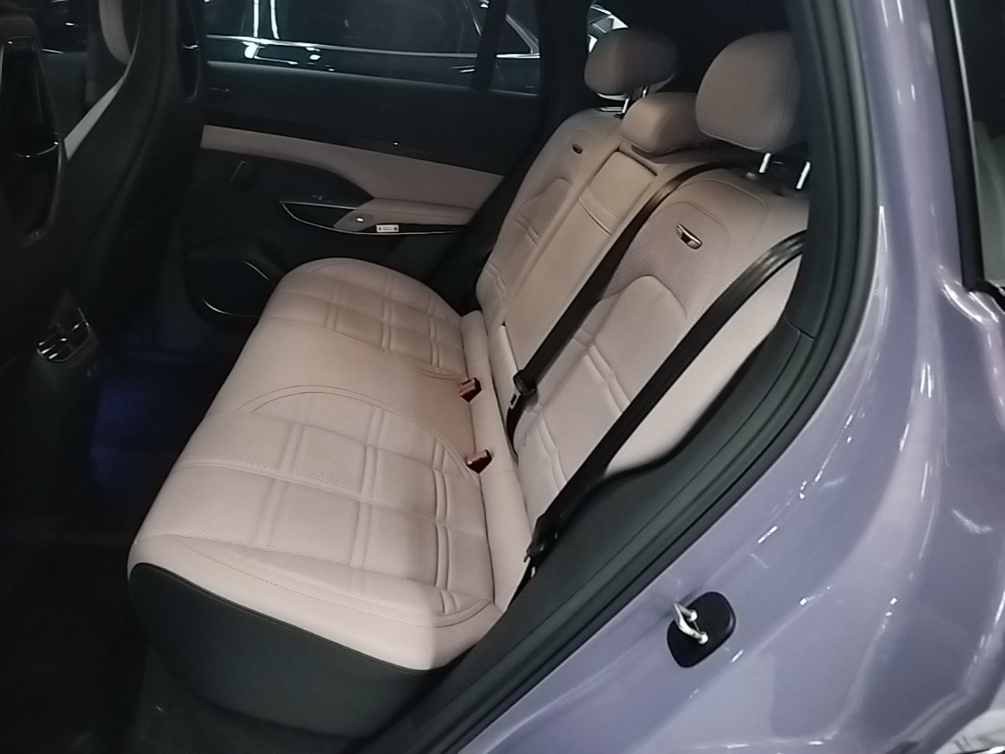 Hongqi Tiangong 08 2025 680 Ultra Four-Wheel-Drive Version — снимка 20