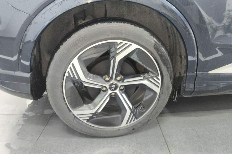 Used Audi Q4 e-tron 2024 40 e-tron Boundary Edition
