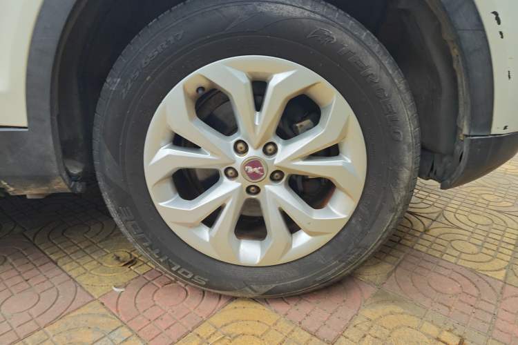 Used Hanteng X7 2016 1.5T Manual Comfort Model
