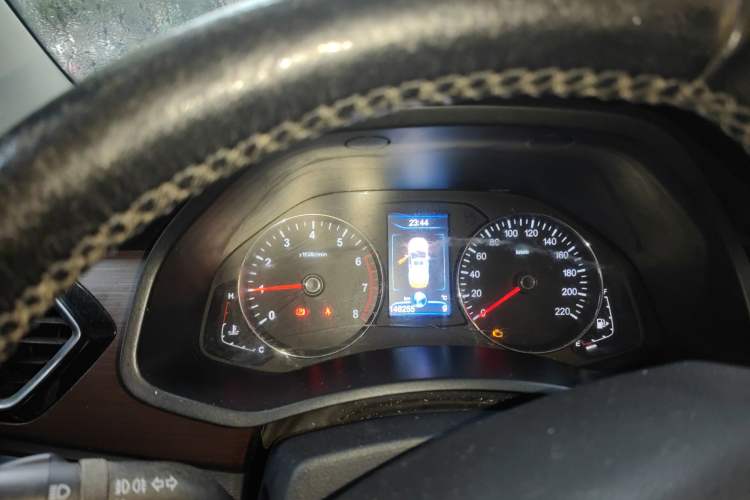 Used FAW Senya R7 2017 1.6L Automatic Smart Version Instrument Cluster