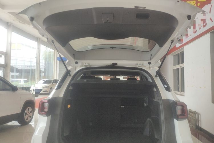 Used Cowin Xuanjie 2020 1.5L Manual Trendy Trunk