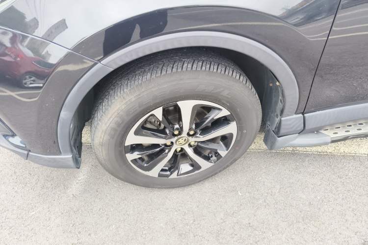 Used Toyota RAV4 2019 2.0L CVT Two-Wheel Drive ZhiShang Version China VI Standard