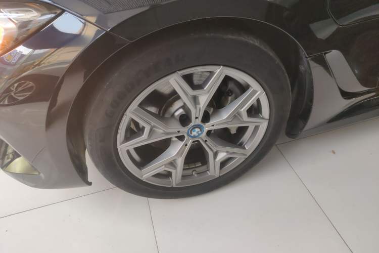 Used BMW i3 2022 eDrive 35 L