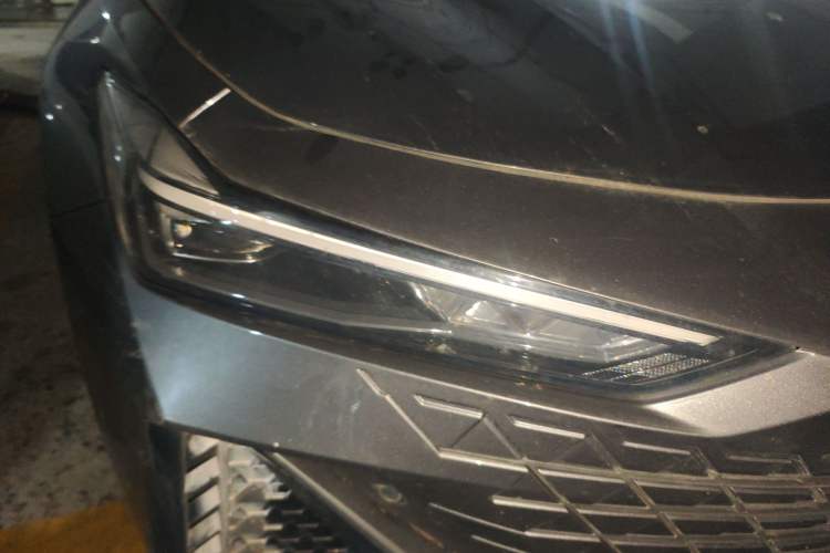 Used CHANGAN UNI-V 2022 1.5T Prestige Version