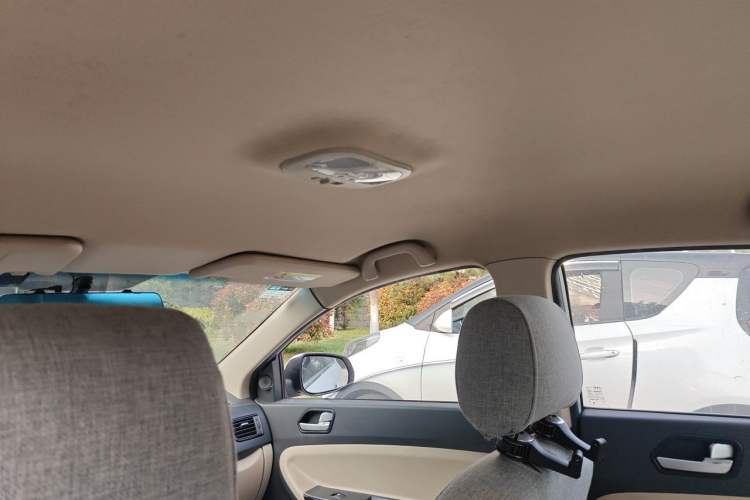 Used JAC Group J6 A30 2013 1.5L Manual Luxury Model China IV Standard
