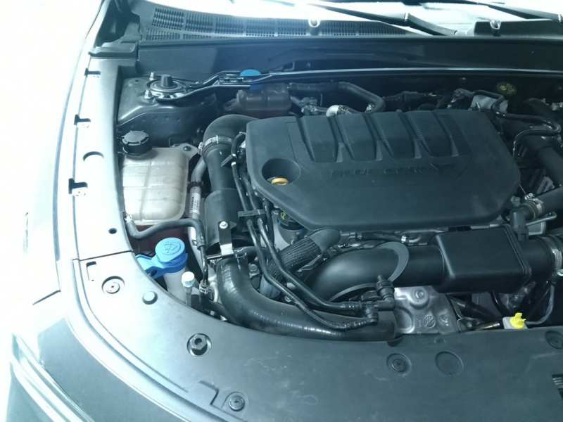 Used CHANGAN UNI-V 2023 2.0T Leading-Speed Edition — 23