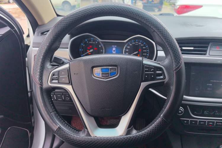 Used Geely Auto Emgrand 2017 Sedan Million Edition 1.5L CVT Upward Version