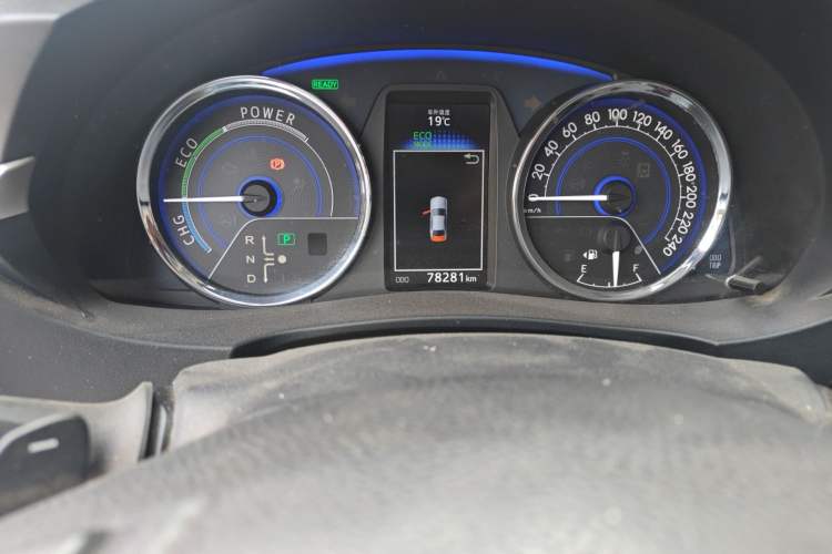 Used Toyota Corolla 2016 Dual-Engine 1.8L E-CVT Elite Edition