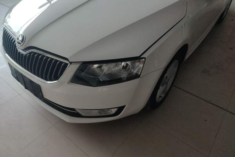 Used Skoda Octavia 2015 1.6L Automatic Yijun Edition