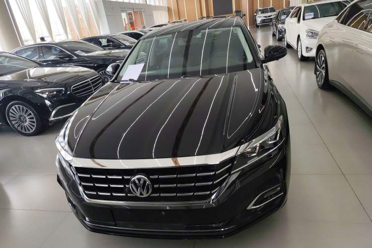 Used Volkswagen Passat 2020 330TSI Elite Edition China VI