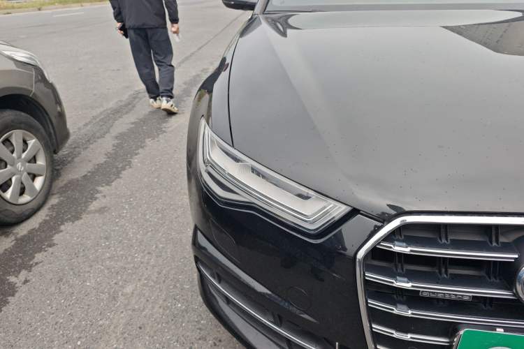 Used Audi A6L 2018 30th Anniversary Edition 45 TFSI quattro Sport model Right Front Headlight