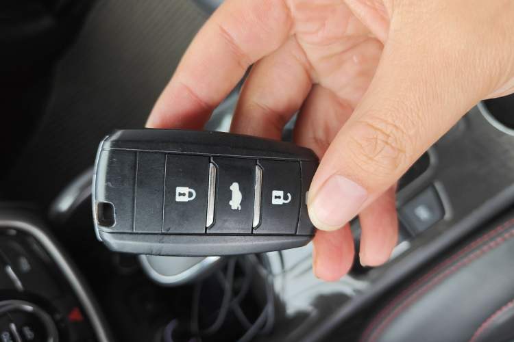 Used CHANGAN CS75 2017 Shangkui Edition 1.5T Automatic Fengxiang Model