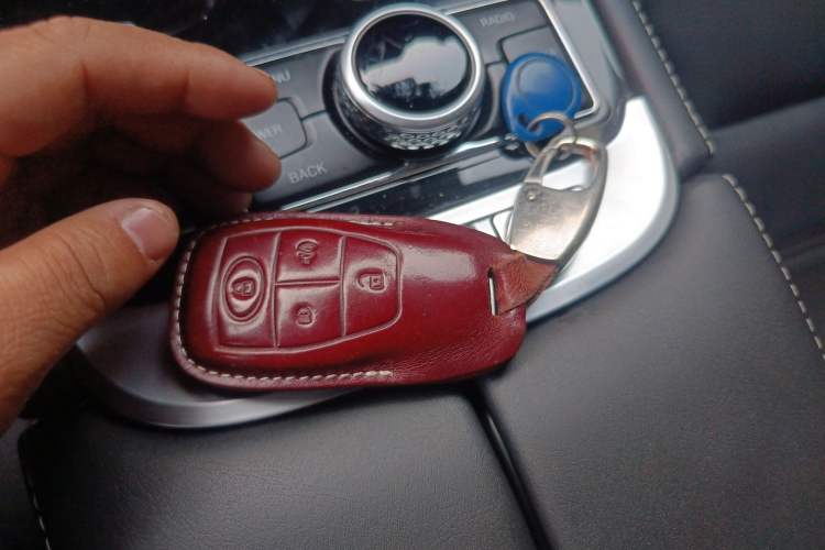 Used BAIC Off-Road BJ40 2021 2.0T Automatic Four-Wheel Drive Ring the Tower Champion Edition
