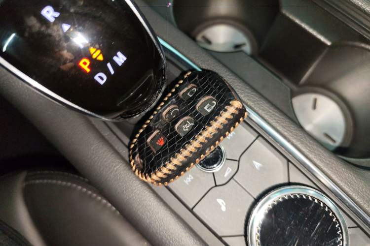 Used Cadillac XT6 2020 28T Six-Seater Four-Wheel-Drive Luxury Version
