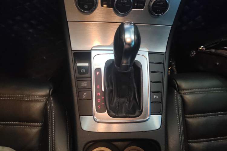 Used Volkswagen FAW-Volkswagen CC 2016 1.8TSI Prestige Model